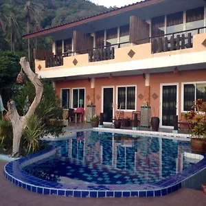 Resort Sairee View