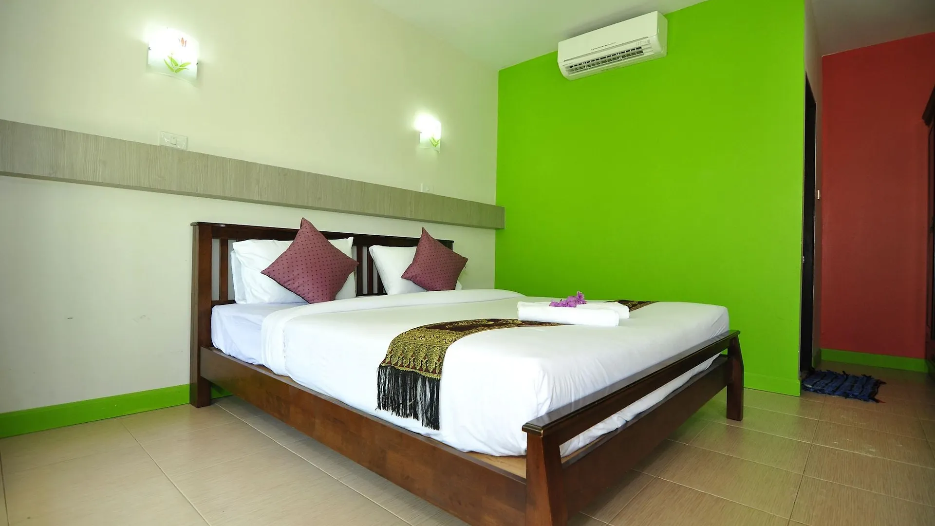 *** Hotel Chongkhao Resort- Phi Phi Island Thailand