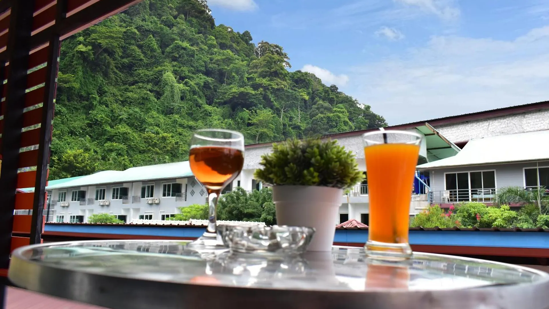 Chongkhao Resort- Phi Phi Island 3*, Phi Phi Don Thailand